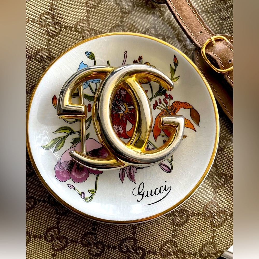 Rare Vintage Auth GUCCI GG Large Gold Belt Buckle LUXURY Designer Fashion  Style